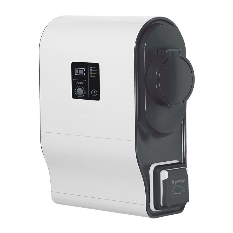 Pack Charging station LEGRAND Green'up 3.7 / 4.6 kW + 4,6kW electrical  protection - Carplug